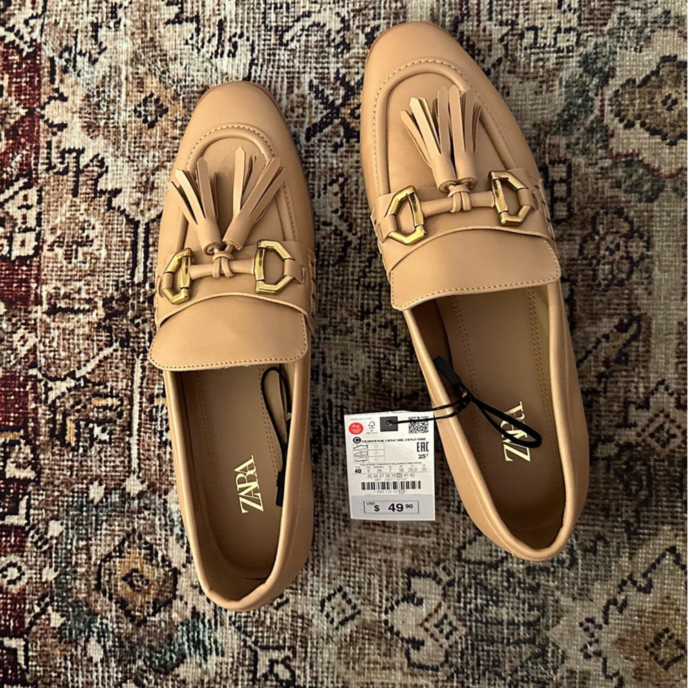 NWT Zara Horse-bit Tassel Loafer Moccasins in Tan Size 9 (40)